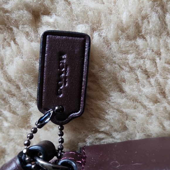 NWT Coach Legacy Jacquard Cranberry & Oxblood Leather Camera Bag Crossbody ❤️🤎 - Picture 5 of 16